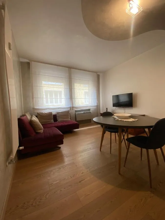 Sweet Apartment Padova Italy